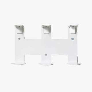 Weisser Wall Holder aus Metall für drei 250-ml-Flaschen zur Wandmontage